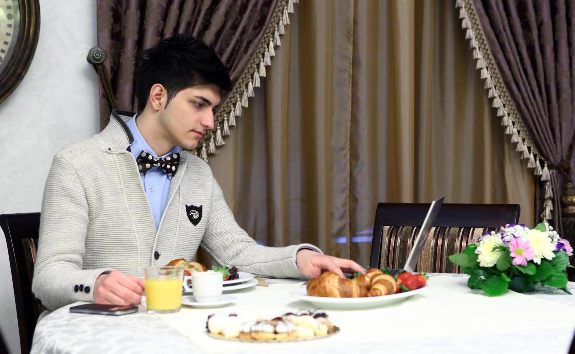 Hotel Galany Rădăuţi Εξωτερικό φωτογραφία